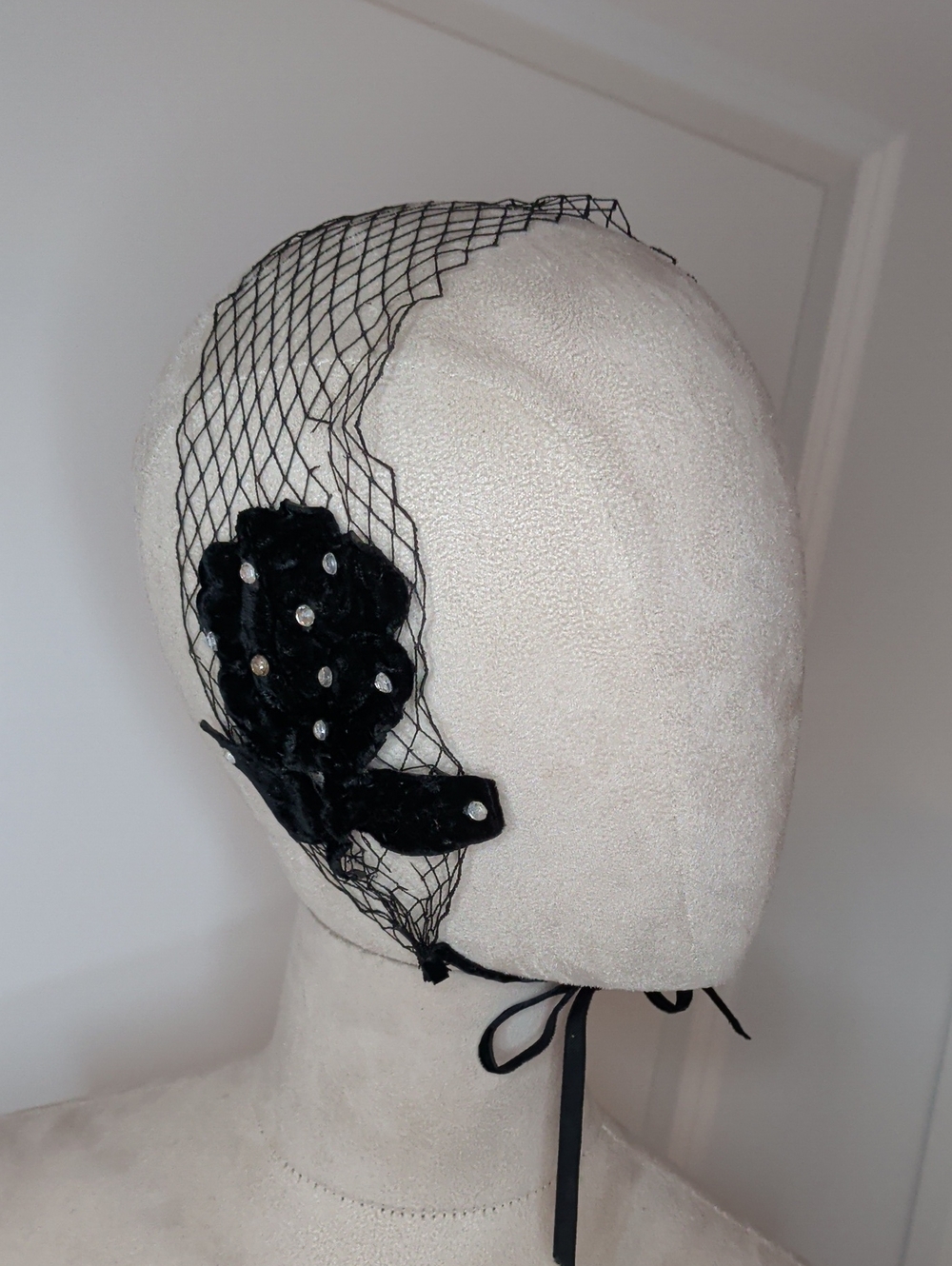 Vintage 40s Black Birdcage Net Headband w/ Velvet Roses Formal Elegant MCM